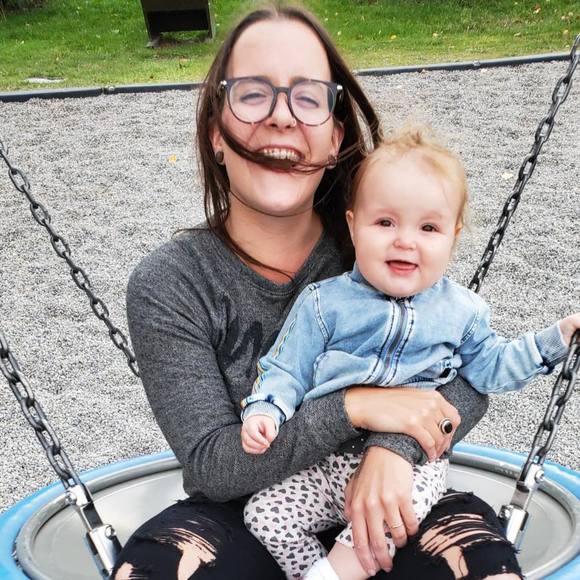 Meet your Posher, Alex - Picture 1 of 1